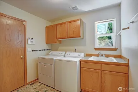 2289 Moody Lane Camano Island WA 98282