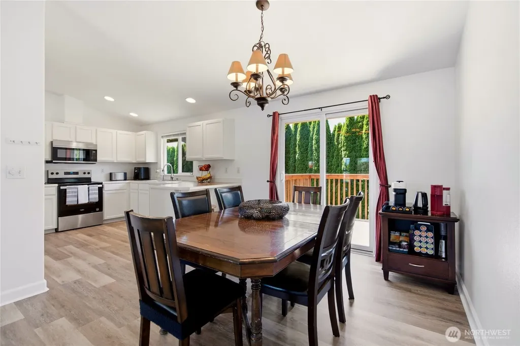 1019 Hiatt Court Sultan WA 98294
