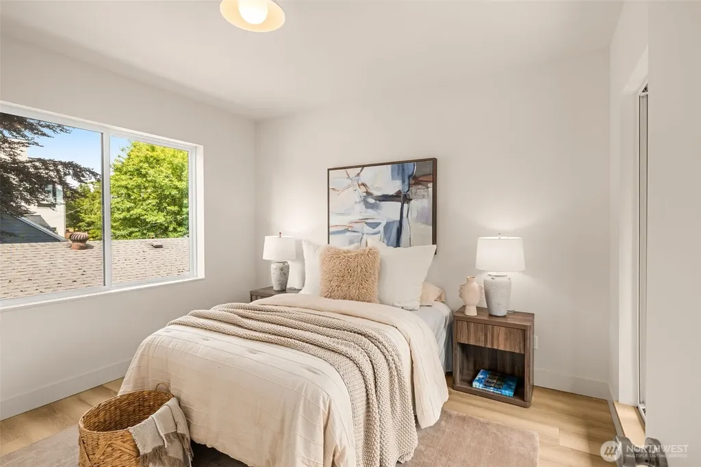 10331 Ashworth Avenue N Seattle WA 98133