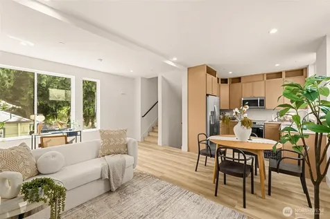 10331 Ashworth Avenue N Seattle WA 98133
