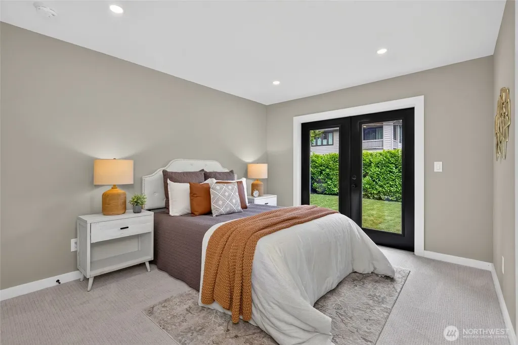 3152 NE 82nd Street Seattle WA 98115