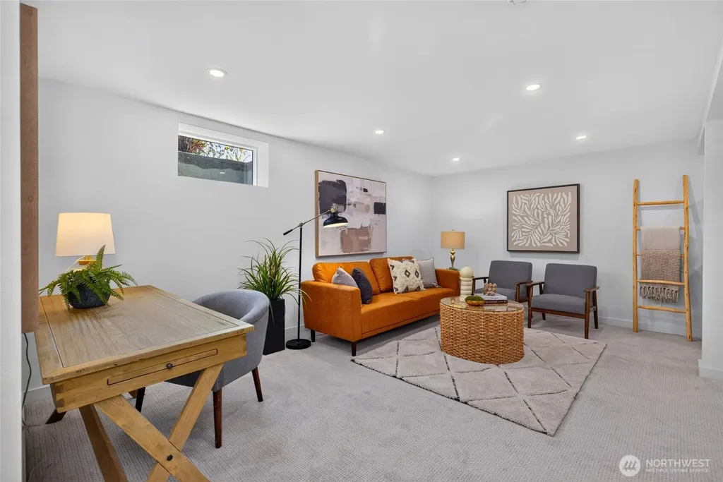 3152 NE 82nd Street Seattle WA 98115