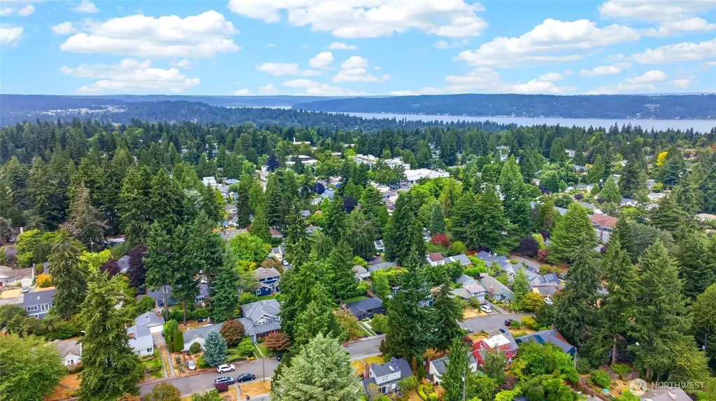 3152 NE 82nd Street Seattle WA 98115