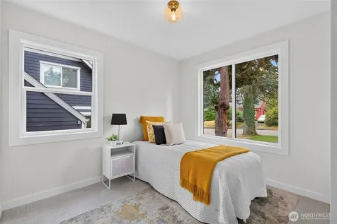 3152 NE 82nd Street Seattle WA 98115