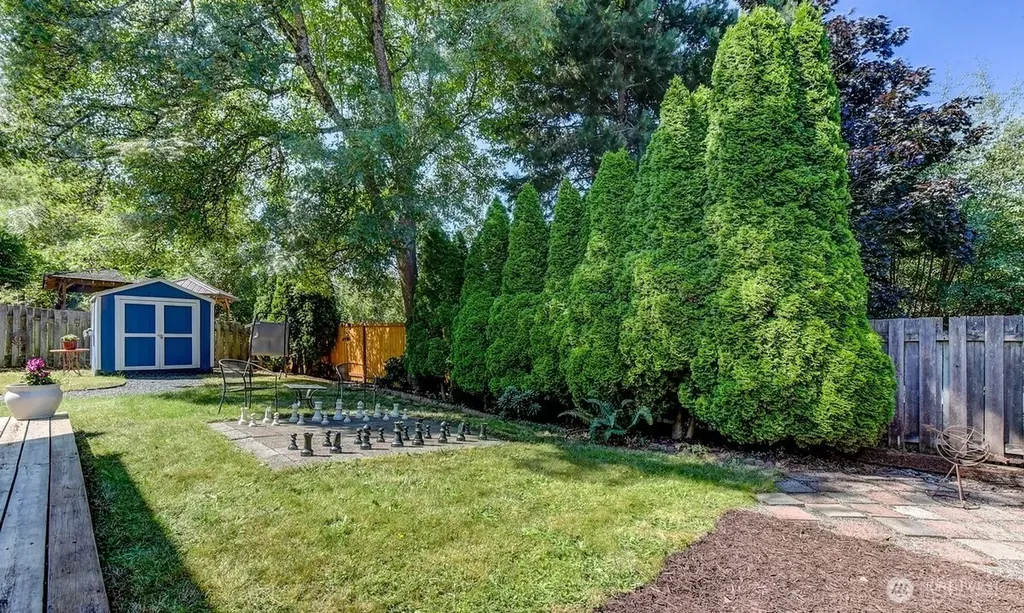 1125 S 23rd Renton WA 98055