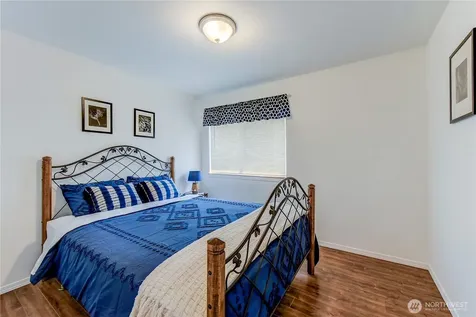 1125 S 23rd Renton WA 98055