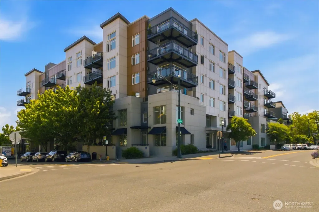 15100 6th Avenue SW Burien WA 98166