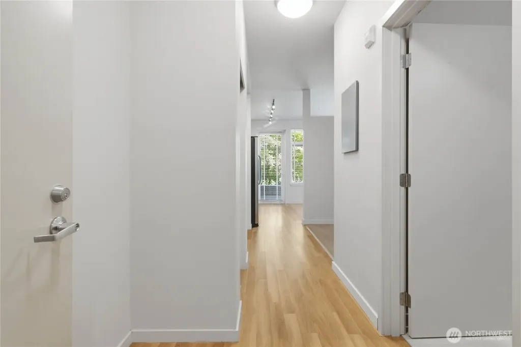 15100 6th Avenue SW Burien WA 98166