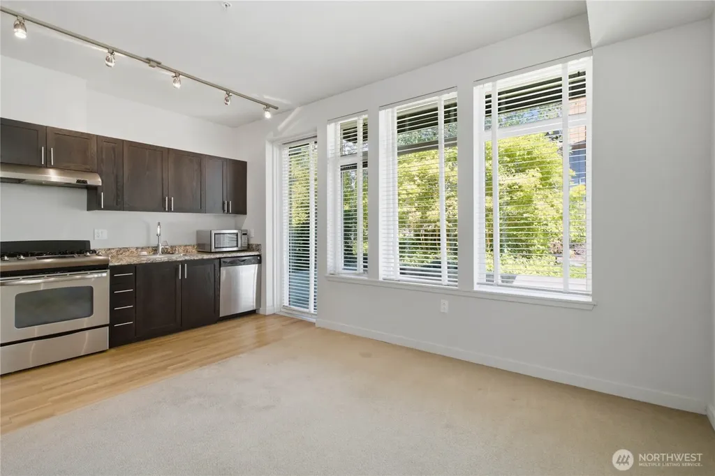 15100 6th Avenue SW Burien WA 98166