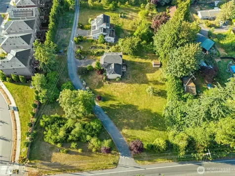 2711 148th Street SW Lynnwood WA 98087