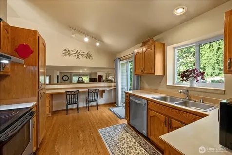 2711 148th Street SW Lynnwood WA 98087