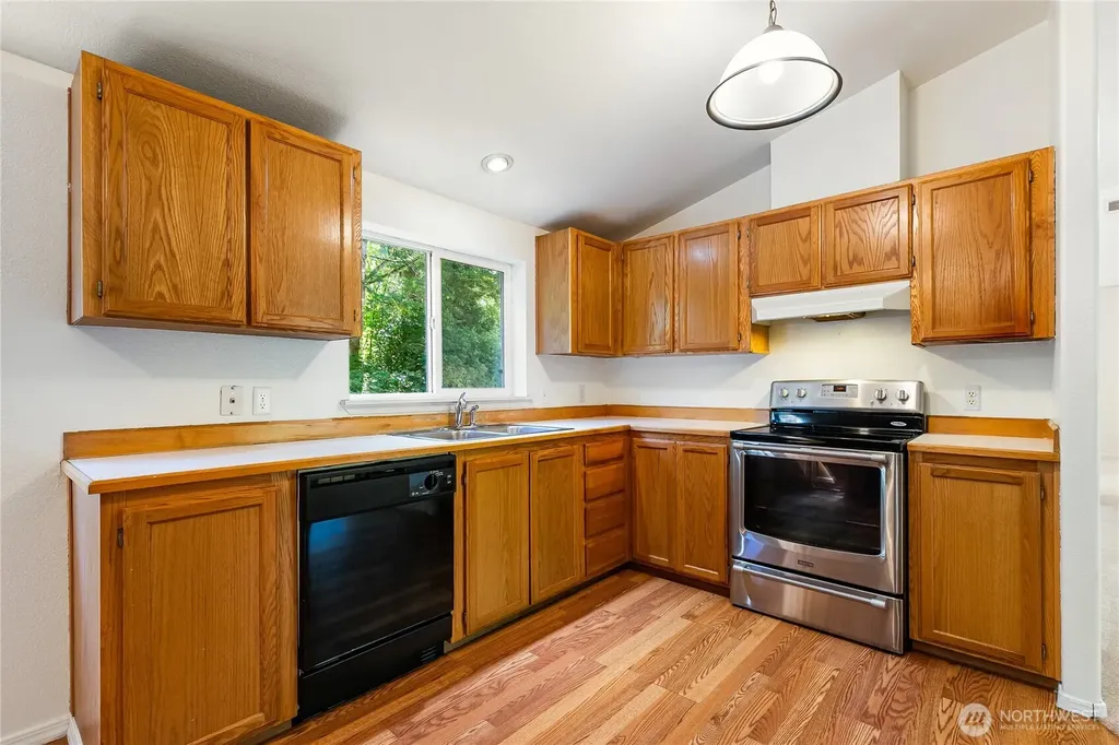 390 Van Wyck Road Bellingham WA 98226