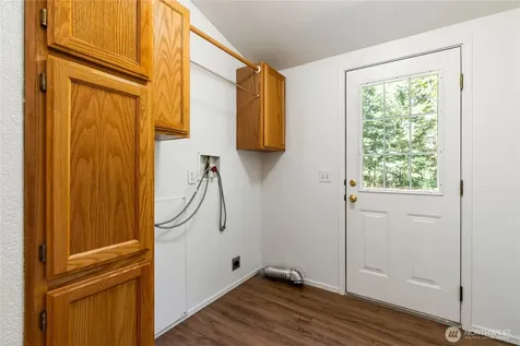 390 Van Wyck Road Bellingham WA 98226