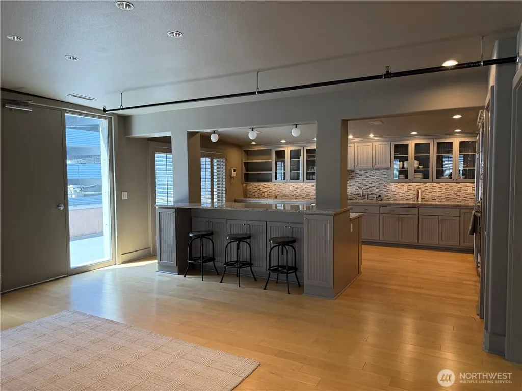 2233 1st Avenue S Seattle WA 98134