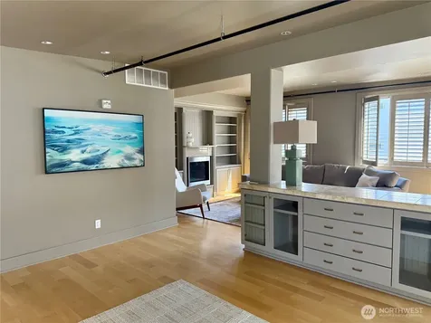 2233 1st Avenue S Seattle WA 98134