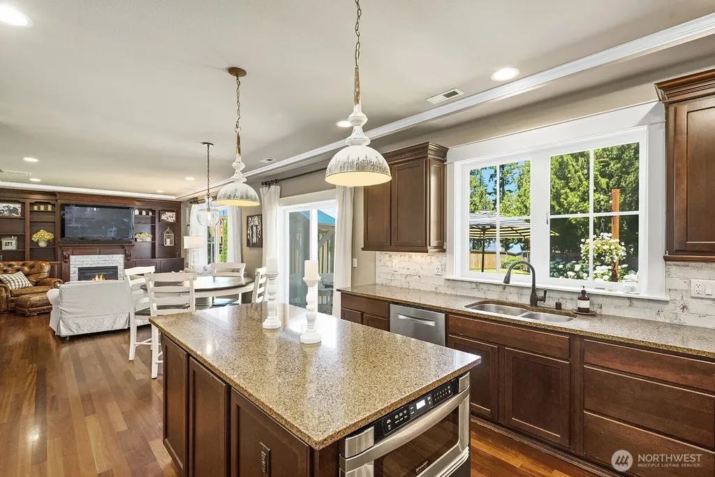 18811 53rd Street Ct E Lake Tapps WA 98391