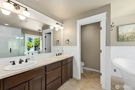 18811 53rd Street Ct E Lake Tapps WA 98391