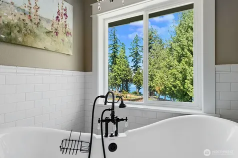 18811 53rd Street Ct E Lake Tapps WA 98391