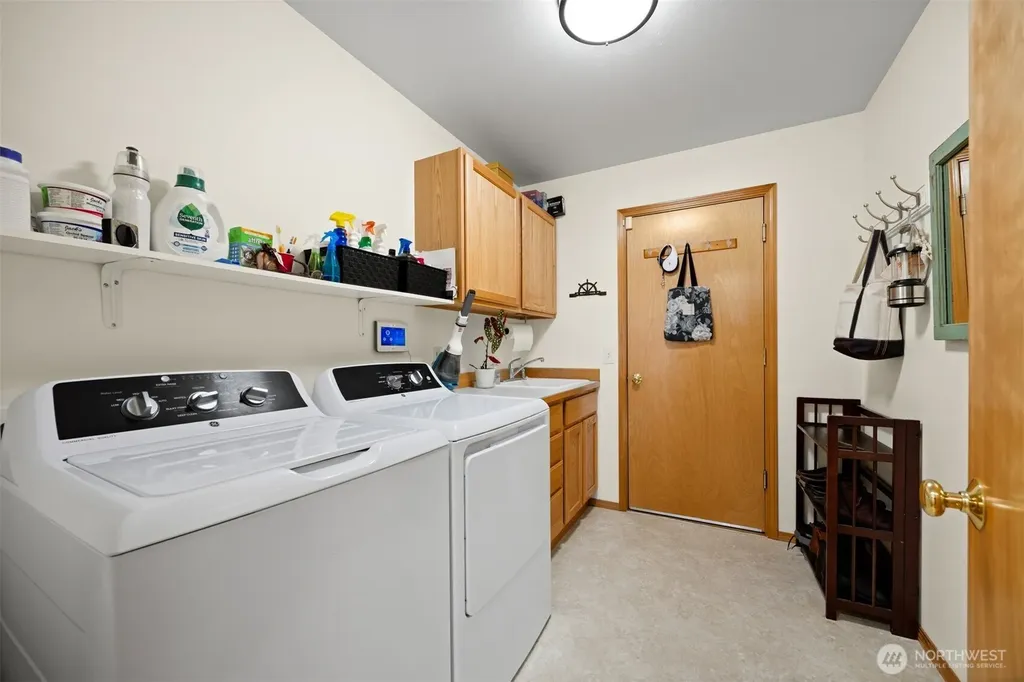 1342 Whatcom Street Bellingham WA 98229