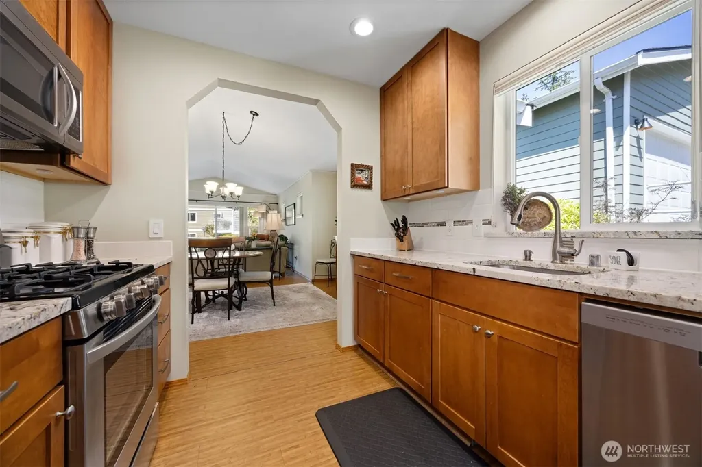 1342 Whatcom Street Bellingham WA 98229