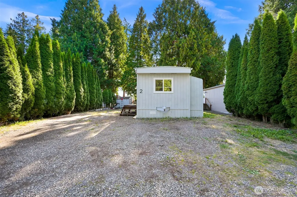 4621 East Street Blaine WA 98230