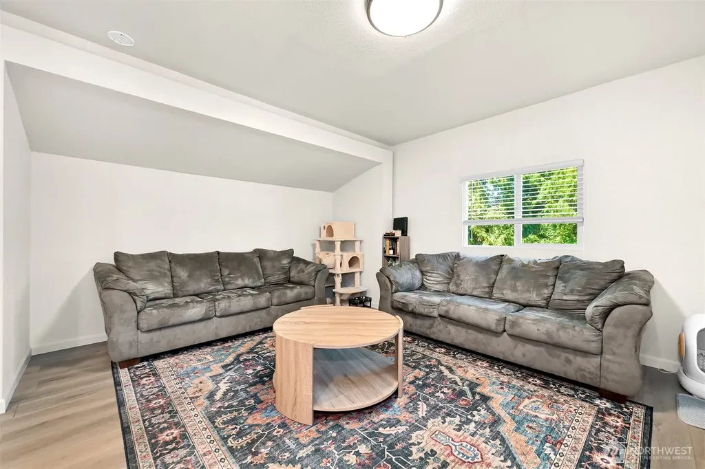 4621 East Street Blaine WA 98230