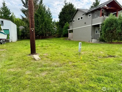542 Donovan Avenue Bellingham WA 98225