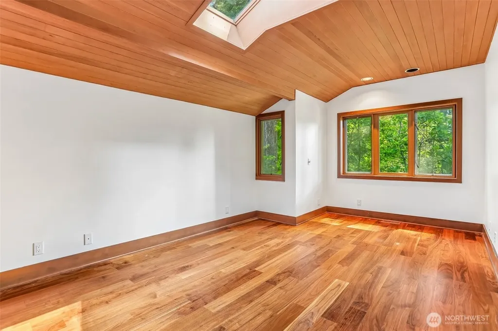 340 NW 137th Street Seattle WA 98177