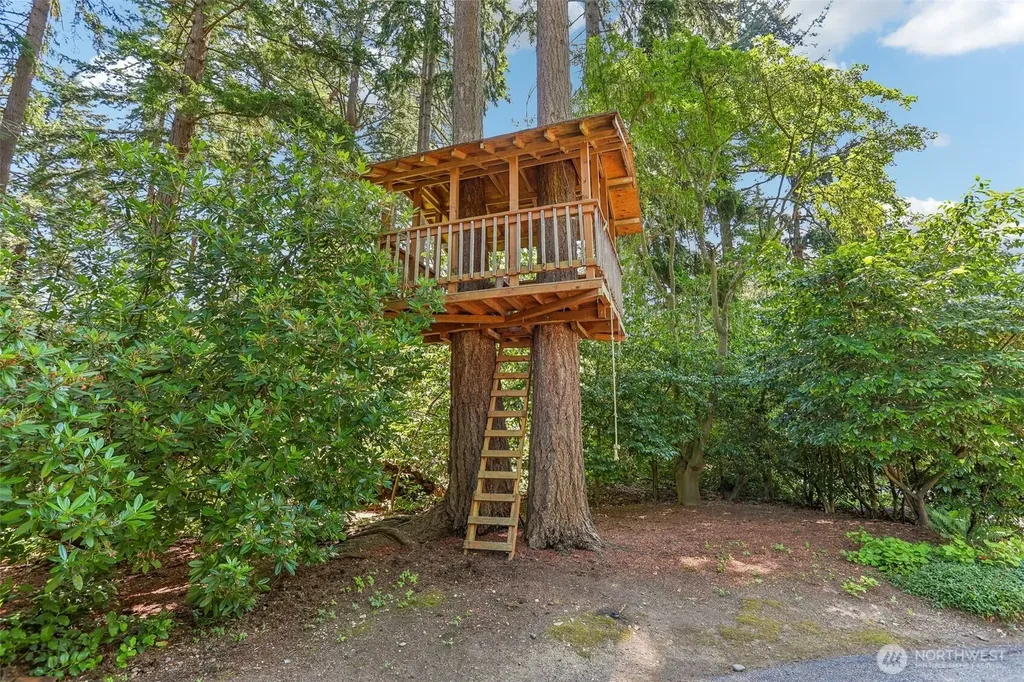 340 NW 137th Street Seattle WA 98177