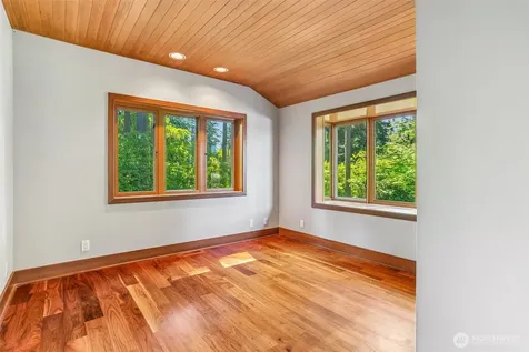 340 NW 137th Street Seattle WA 98177
