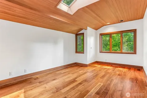 340 NW 137th Street Seattle WA 98177