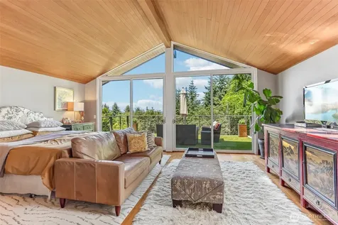 340 NW 137th Street Seattle WA 98177