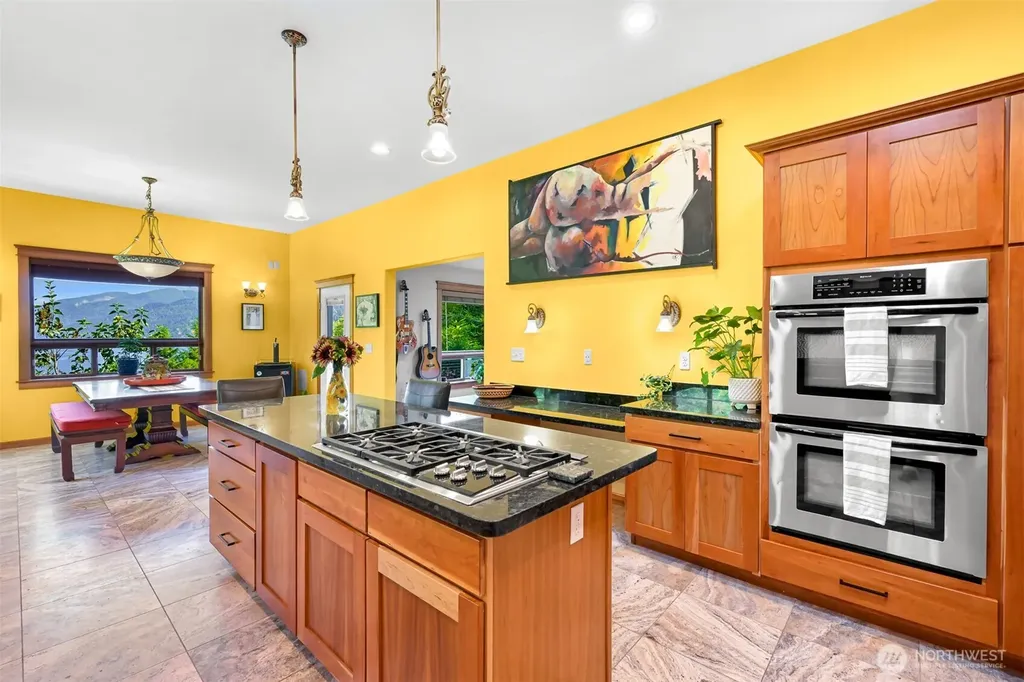 910 Iowa Heights Road Sedro Woolley WA 98284
