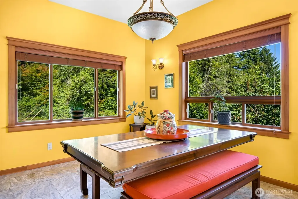 910 Iowa Heights Road Sedro Woolley WA 98284