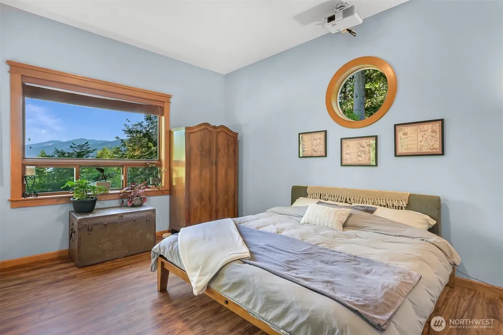 910 Iowa Heights Road Sedro Woolley WA 98284