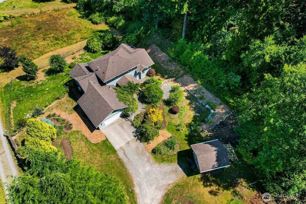 910 Iowa Heights Road Sedro Woolley WA 98284