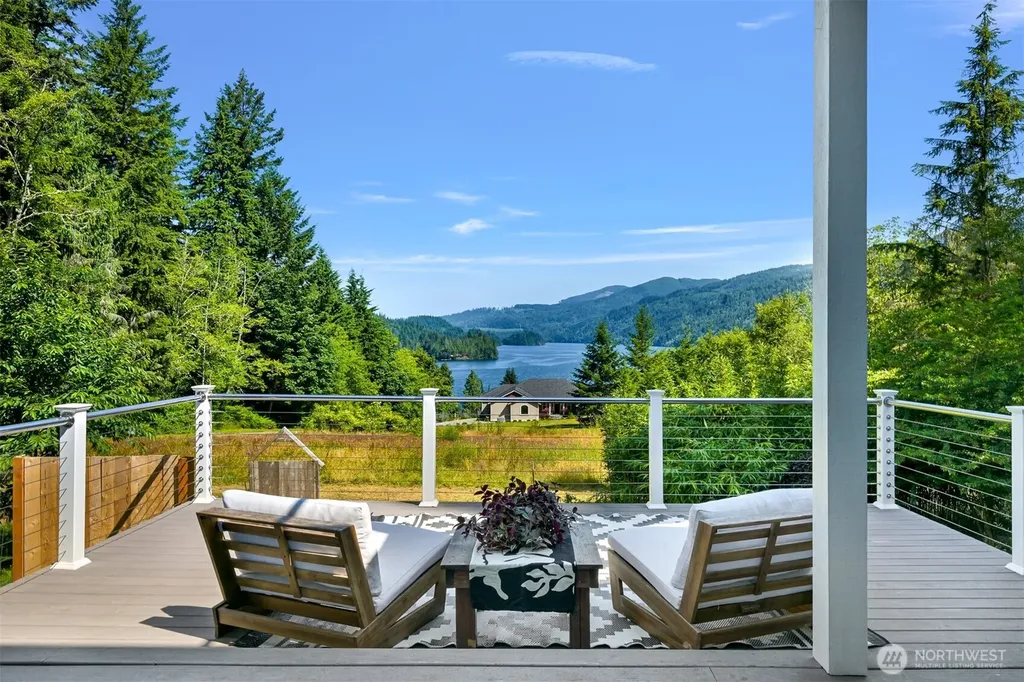 910 Iowa Heights Road Sedro Woolley WA 98284