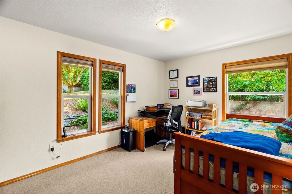 3736 Sunset Beach Drive NW Olympia WA 98502