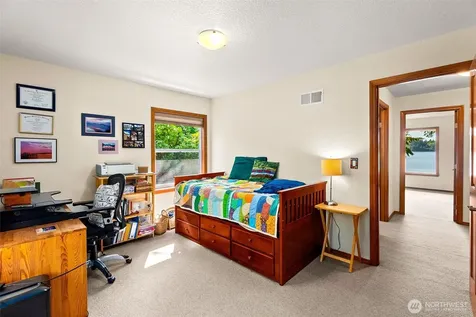 3736 Sunset Beach Drive NW Olympia WA 98502