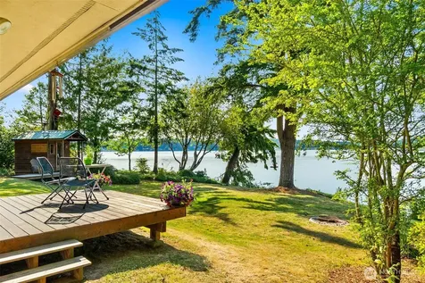 3736 Sunset Beach Drive NW Olympia WA 98502