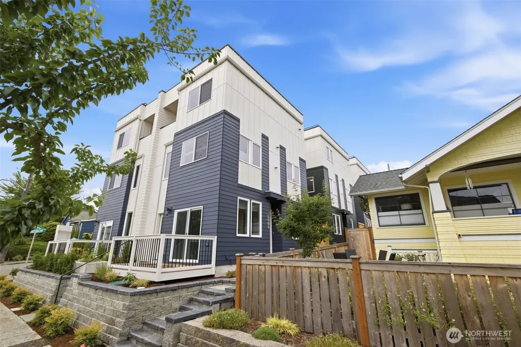 5906 42nd Avenue SW Seattle WA 98136