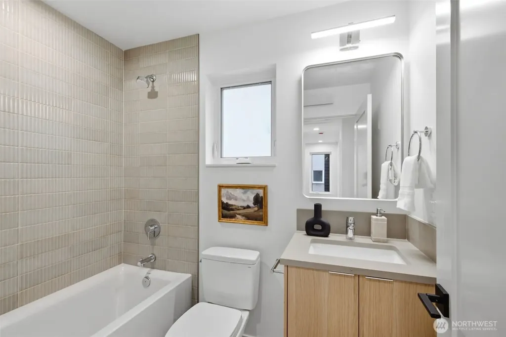 5906 42nd Avenue SW Seattle WA 98136