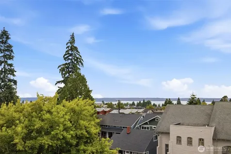 5906 42nd Avenue SW Seattle WA 98136
