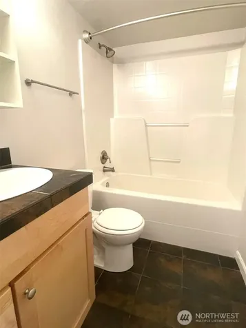 4725 35th Avenue SW Seattle WA 98126