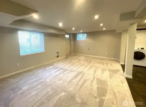 4725 35th Avenue SW Seattle WA 98126