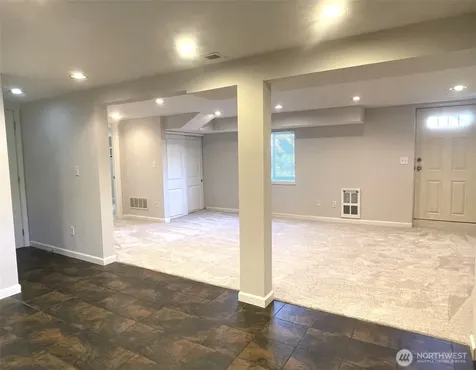 4725 35th Avenue SW Seattle WA 98126
