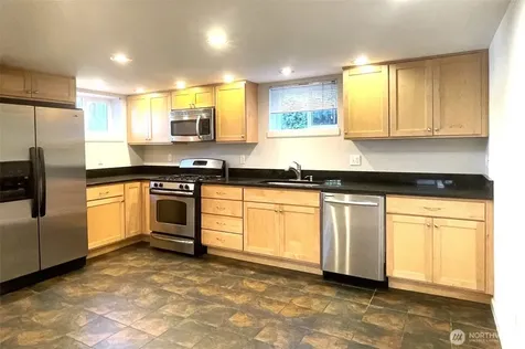4725 35th Avenue SW Seattle WA 98126