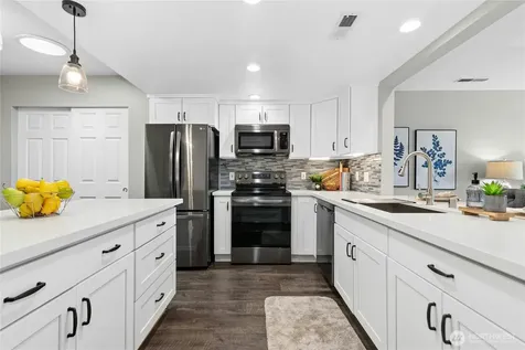 4081 224th Lane SE Issaquah WA 98029
