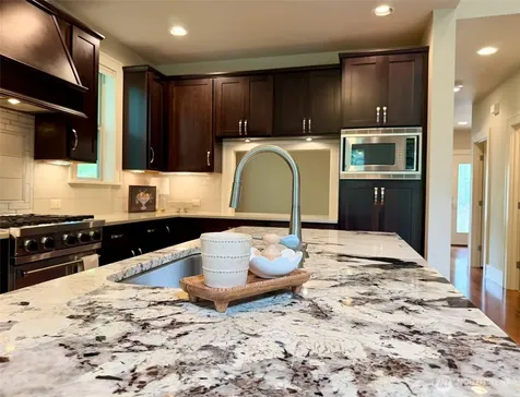1727 Nile Avenue NE Renton WA 98059