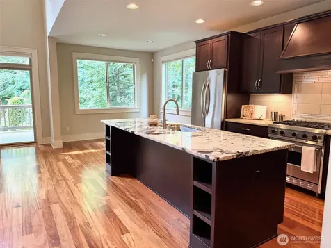 1727 Nile Avenue NE Renton WA 98059